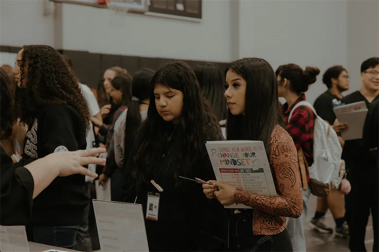 Students met with representatives from businesses and organizations with demonstrated expertise in welcoming to find work and volunteer opportunities.