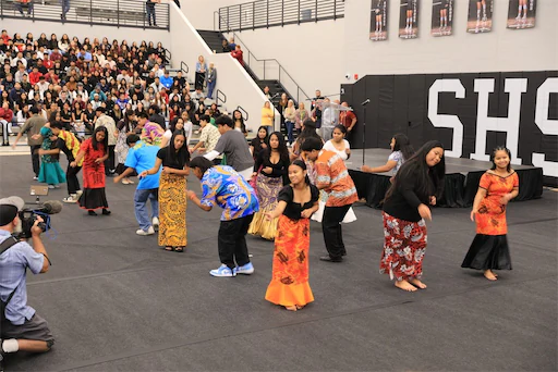 Marshallese students showcase a captivating dance performance.